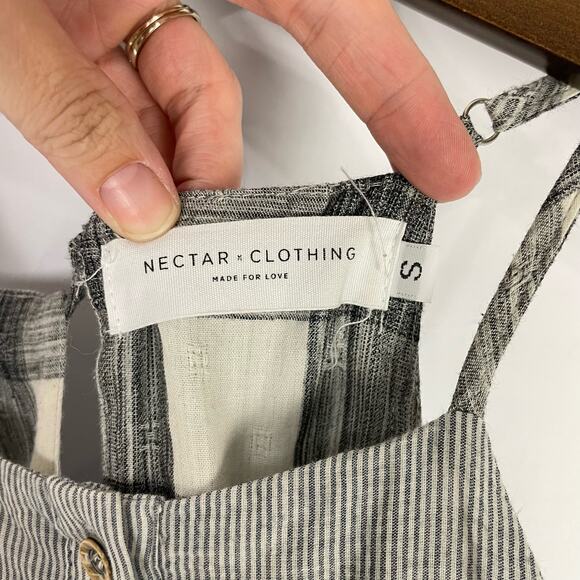 Nectar Clothing | Gray & White Stripe Plaid Belted A-line Summer Dress - Picture 6 of 7